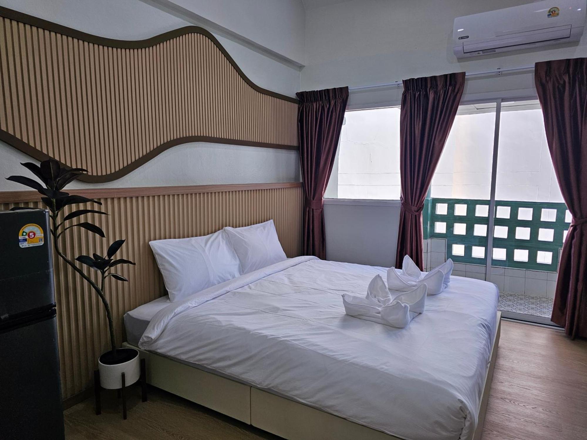 Lub Nai Hostel Patong المظهر الخارجي الصورة