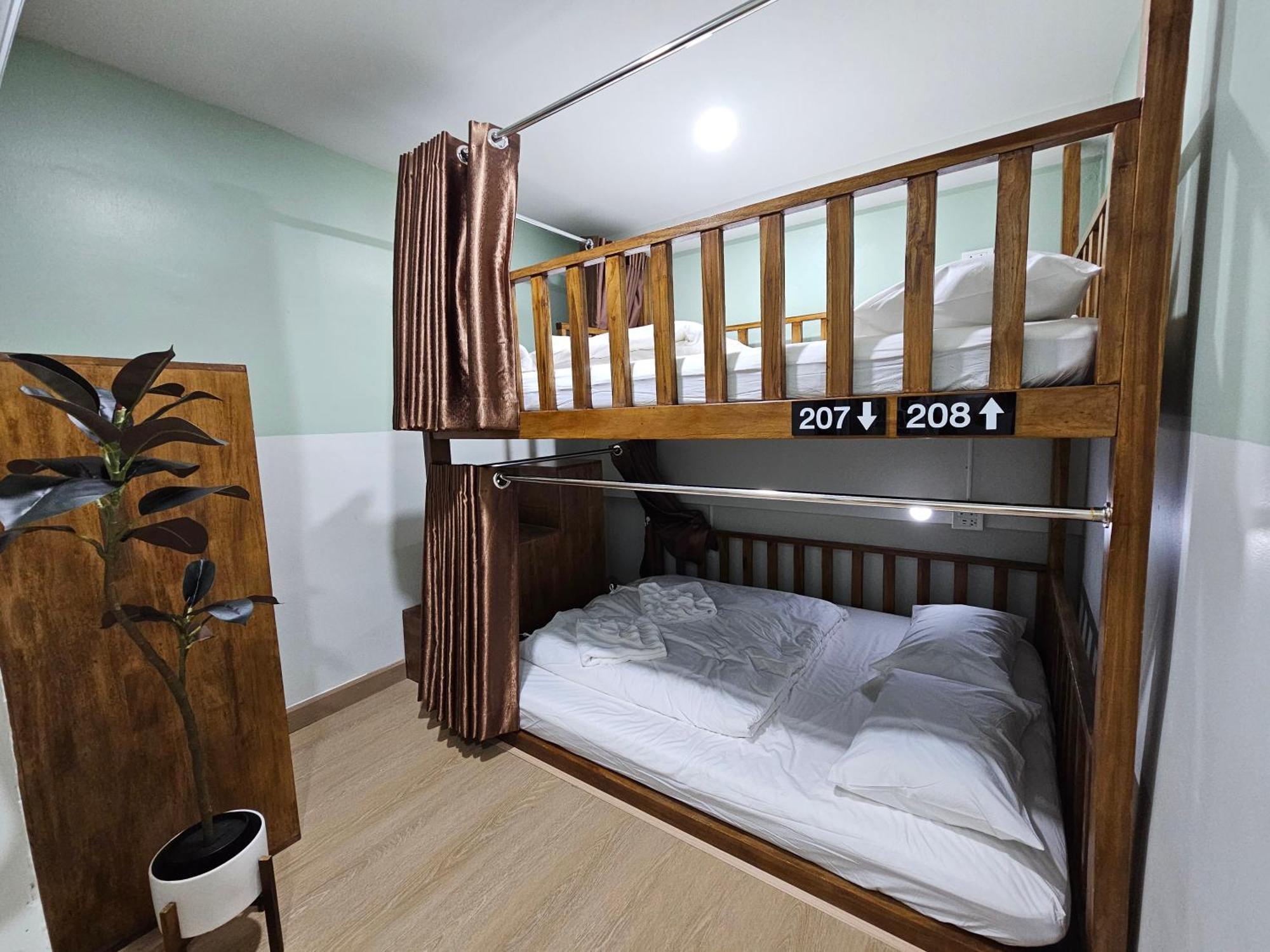 Lub Nai Hostel Patong المظهر الخارجي الصورة