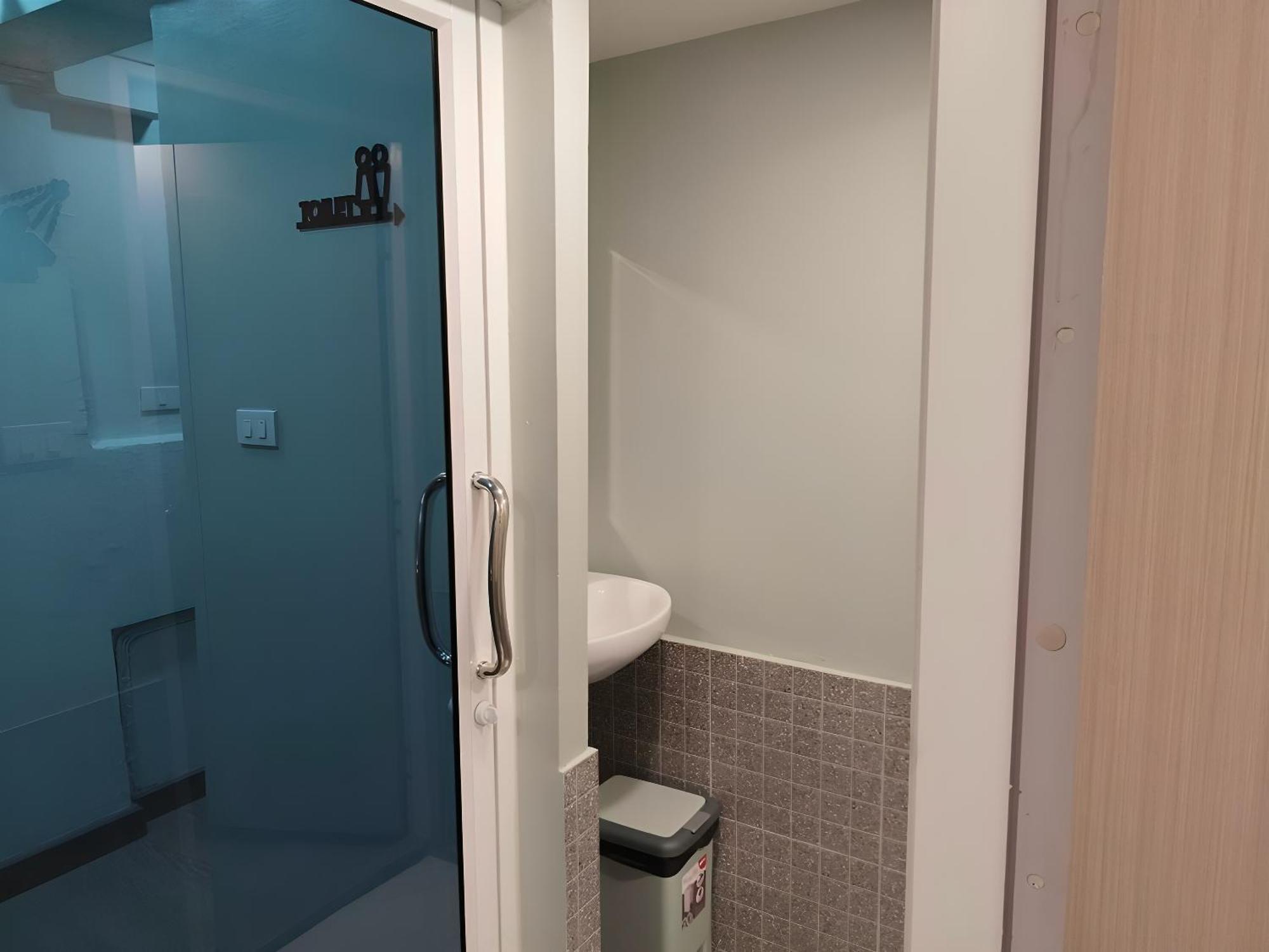 Lub Nai Hostel Patong المظهر الخارجي الصورة