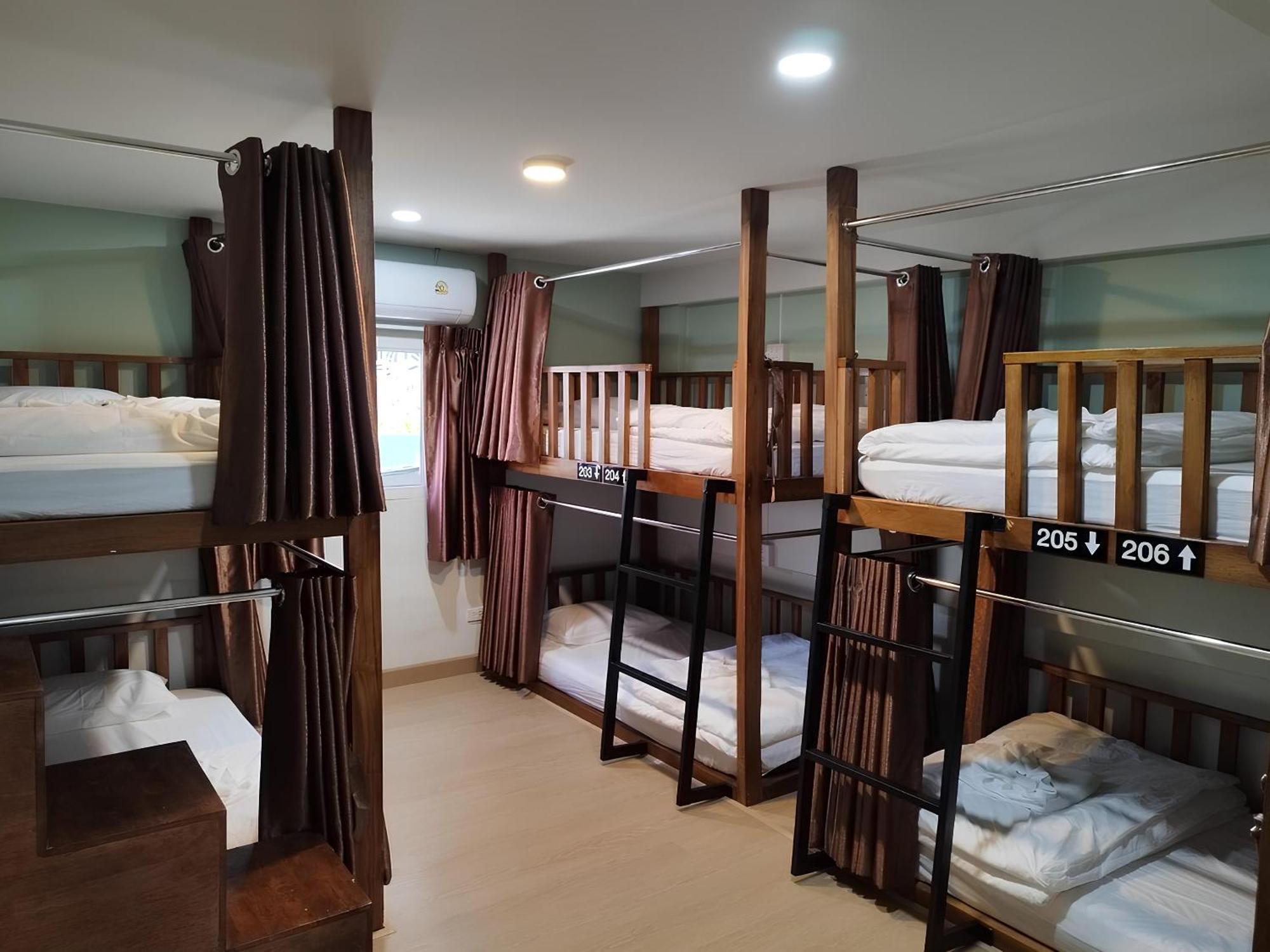 Lub Nai Hostel Patong المظهر الخارجي الصورة